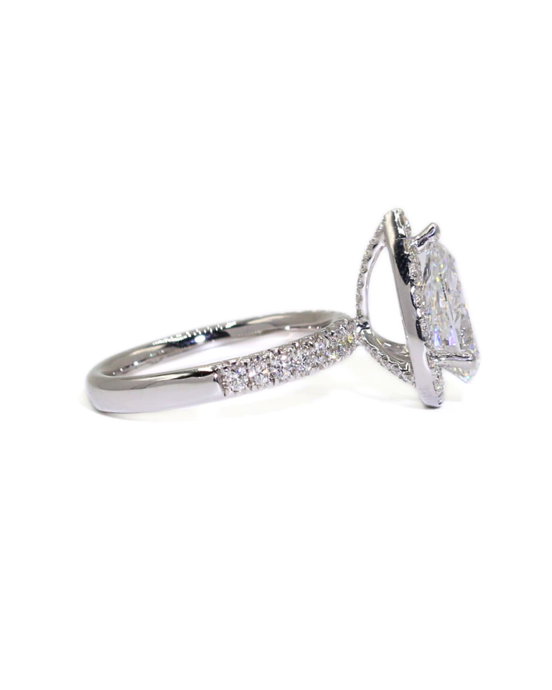 Capri Engagement Ring 3.36ctw lab anad natural diamonds Pear halo ring 18kw