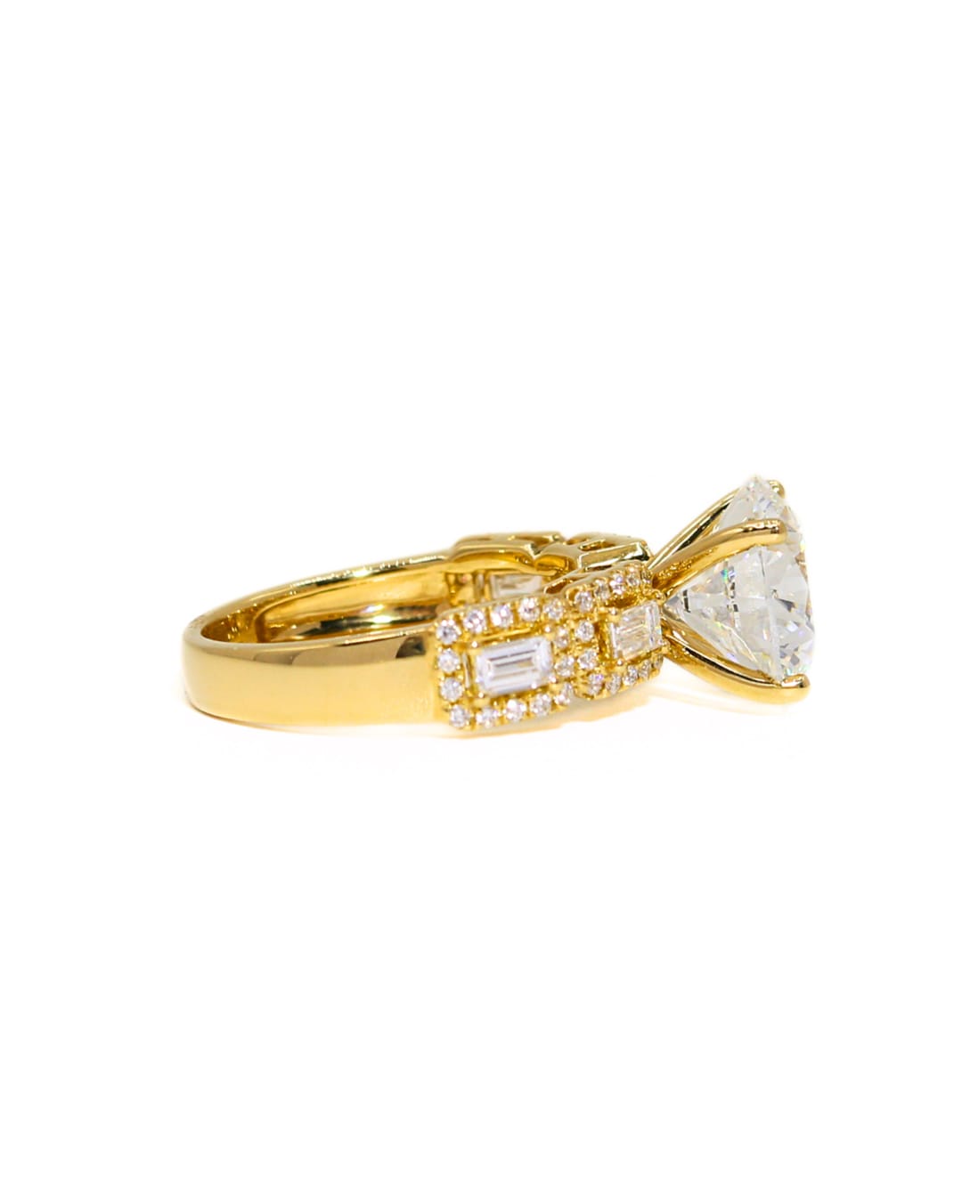 Capri Jewelers Arizona Engagement Ring 5.30ctw round lab diamond and natural diamond setting 18ky